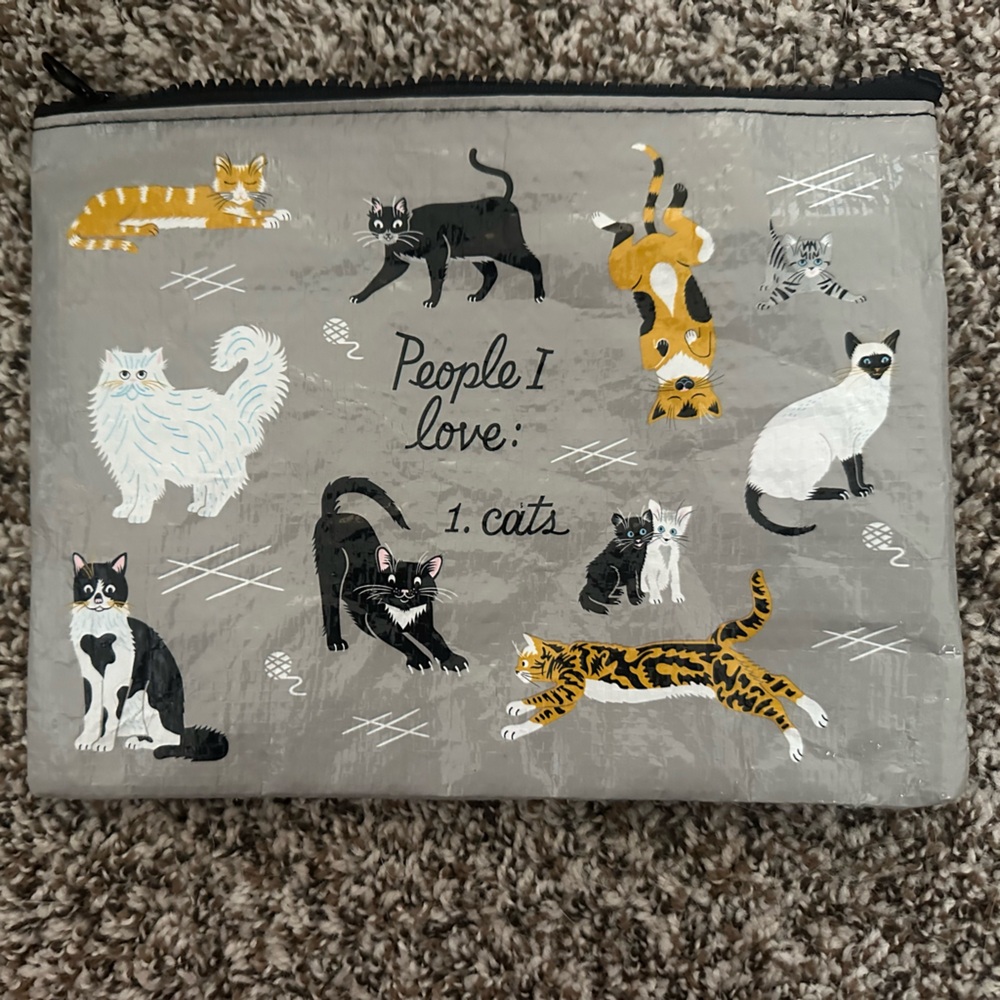 Blue Q Gray Cat-Themed Zipper Pouch